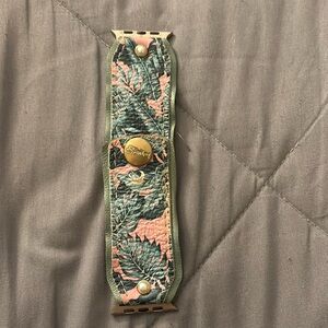 Sparkl band apple watch band 44/45mm size small. Pretty leather floral design